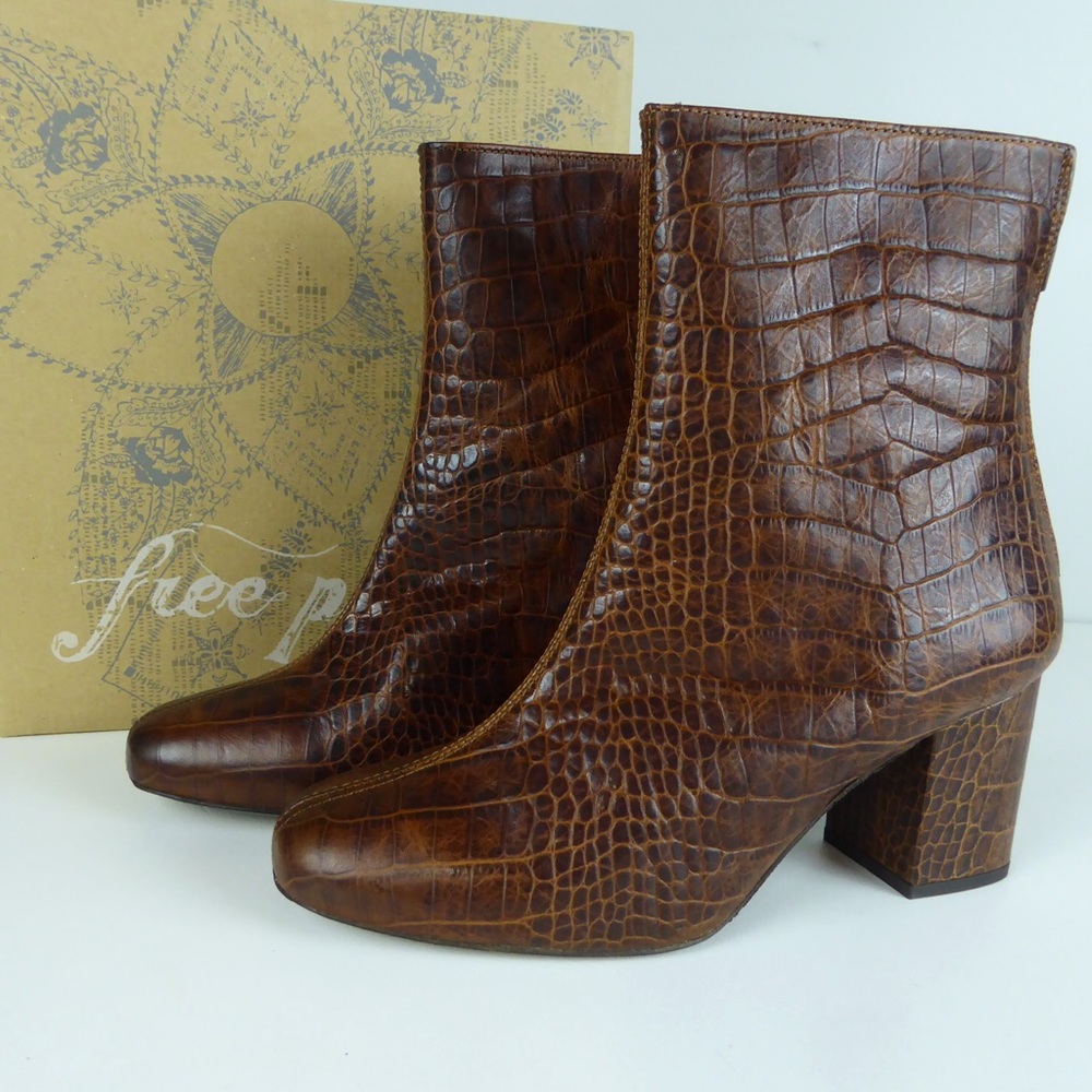 Free People Cecile Ankle Bootie Leather Croc NIB